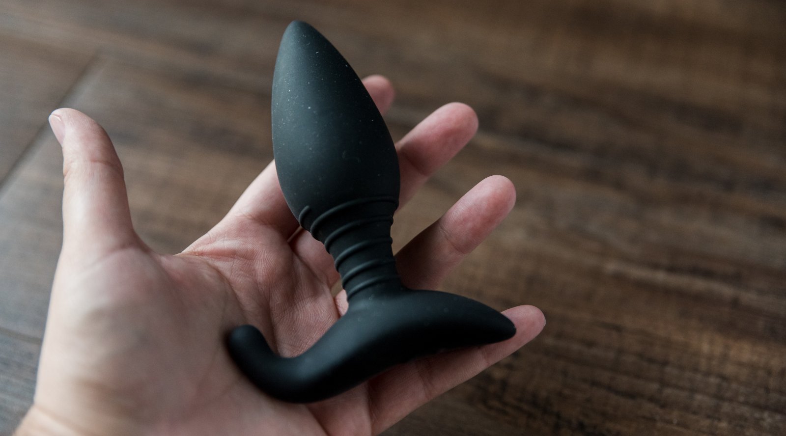 Male Butt Plug: Vibrating Toys for Anal Sex – Lovense Hush